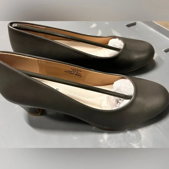 NWOT Gray Size 8 Journee Luu Heels - Picture 4 of 9